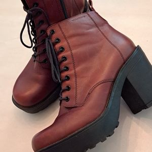 Vagabond brown leather lug sole combat/chunky boots 6 1/2